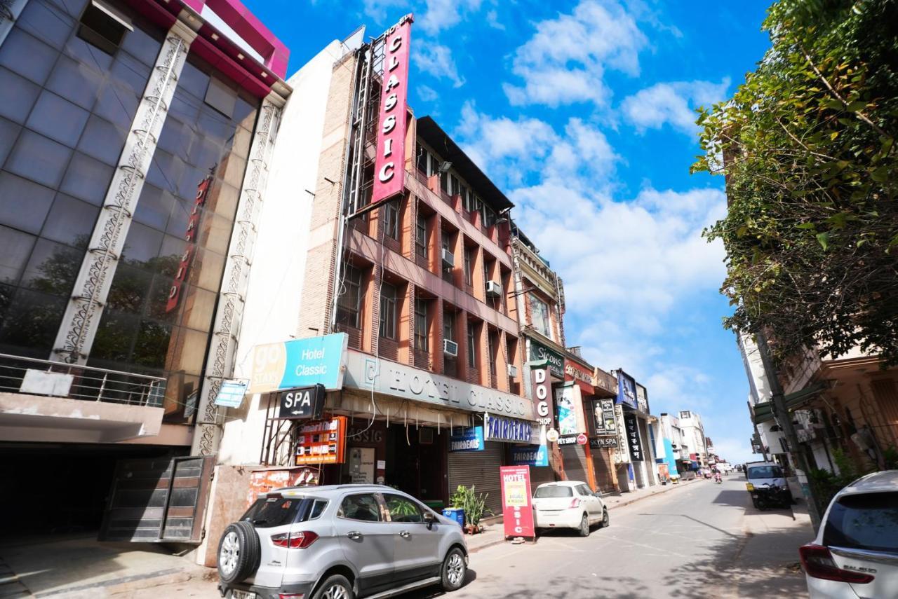 Hotel Classic New Delhi Eksteriør bilde
